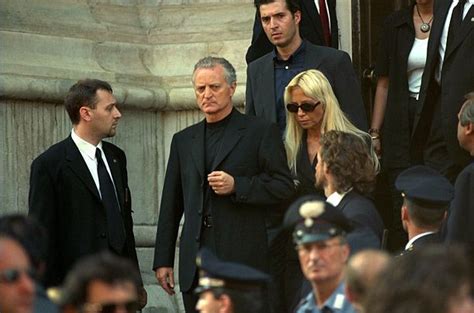 funerali versace|gianni versace funeral pictures.